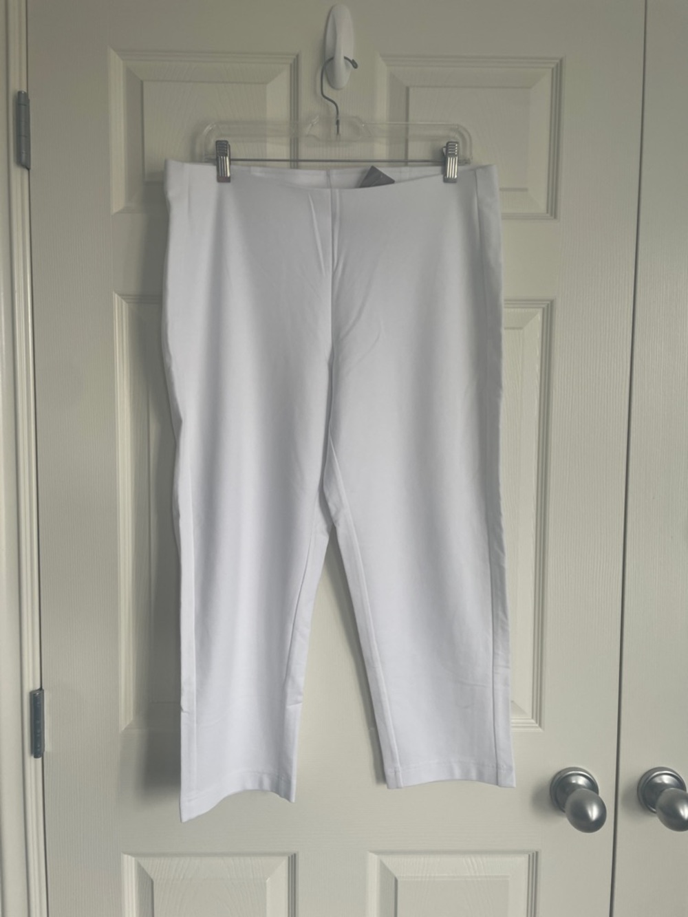 J. Jill White Cropped Ankle Pants